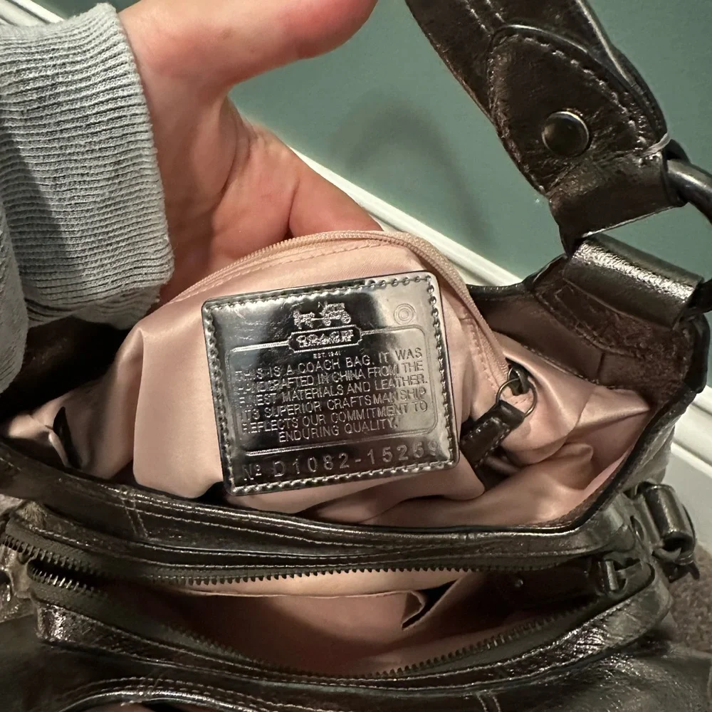 Coach Maggie metallic gunmetal shoulder bag - Picture 6 of 9